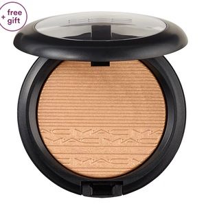 MAC extra dimension skinfinish highlighter